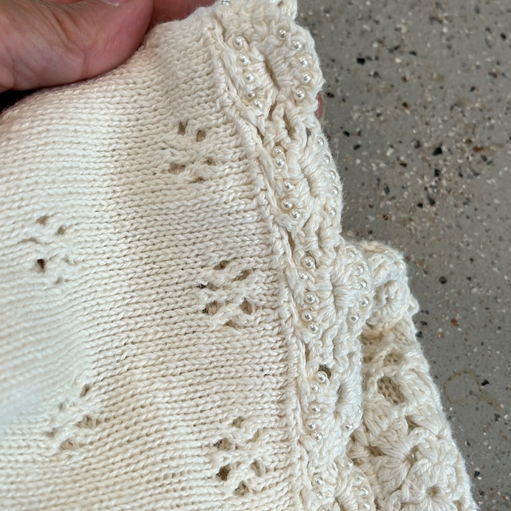 VINTAGE JACLYN SMITH CROCHETED KNIT BEADED SWEATER IVORY CREAM SIZE LARGE - Picture 8 of 16